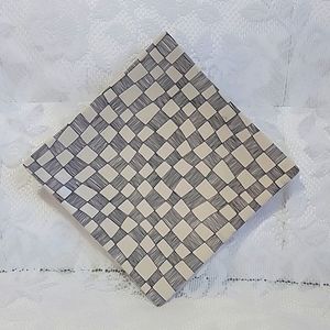 Square Plate Tabletops Lifestyle Taurus